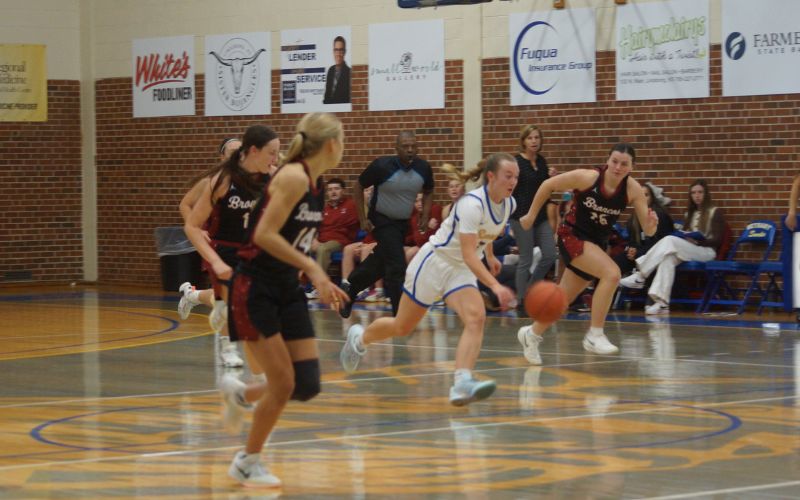 Swede Women’s Basketball Splits Tabor Classic, Black-Harmon and Rignell lead offensive charge