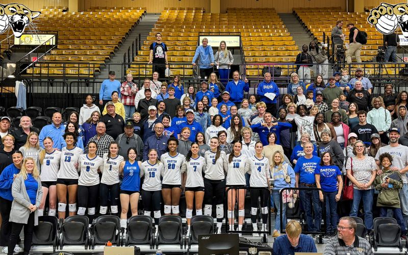 No. 5 Barton volleyball returns to Plains District/Region 6 Championship with sweep of Dodge City