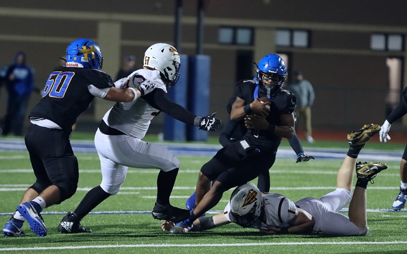 It’s official: Hutchinson High School’s Robert Hunter is a Jackrabbit