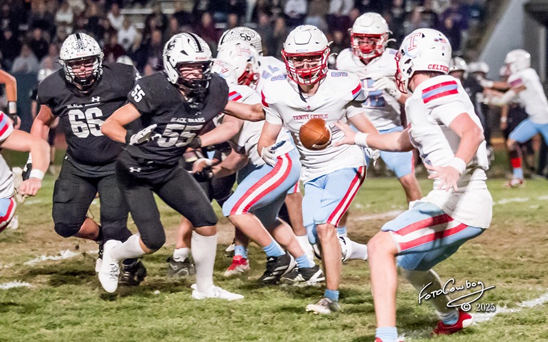 Sterling Holds Off Trinity Catholic in Classic 1A Playoff Game