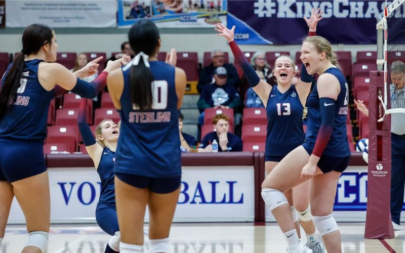 Sterling upsets Bethel (Ind.), advance to NCCAA semi-finals