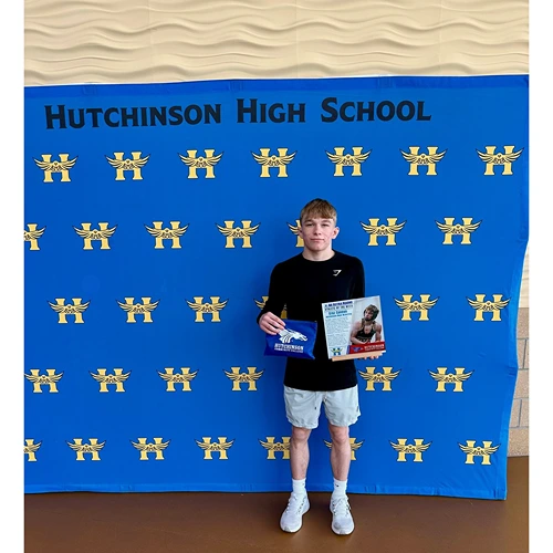 Cruz Cannon (Hutchinson Boys Wrestling)