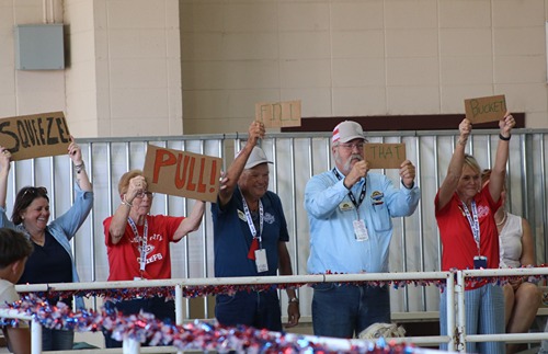 Kansas State Fair Board Cheers on Goat Milking Team